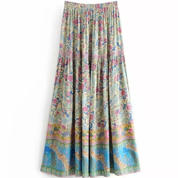 Summer Breeze Skirt - Picture 2 of 7